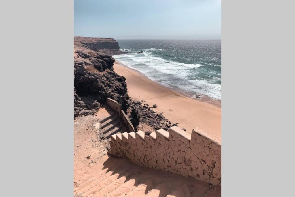 Wave & Chill -The House- Villa El Cotillo  Bagian luar foto